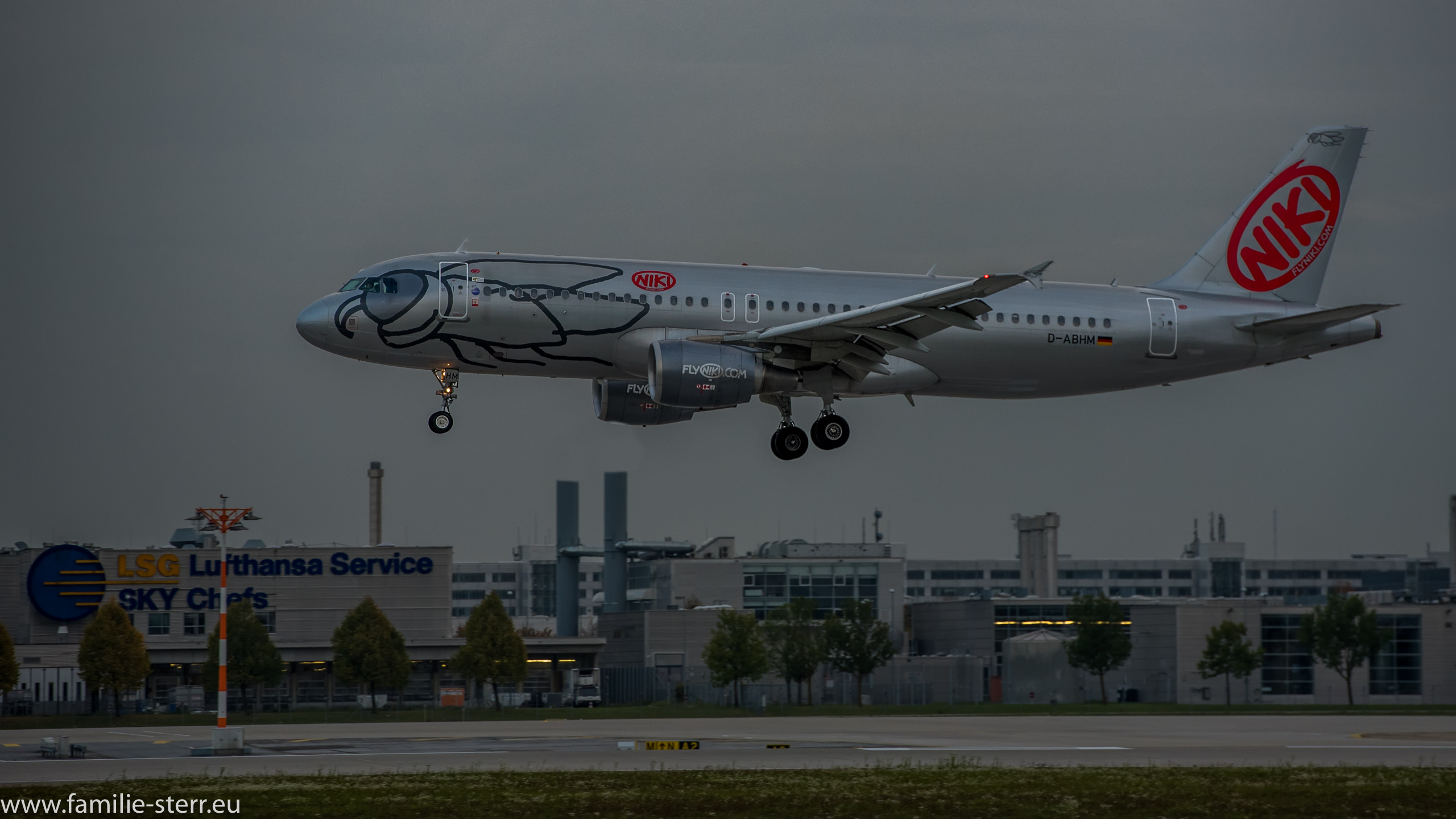 D-ABHM